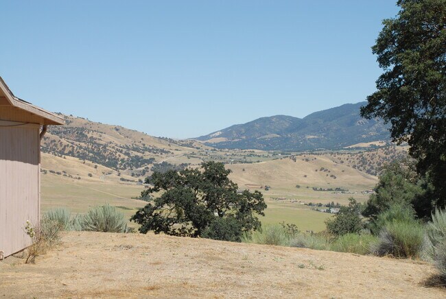 Building Photo - 22600 Shenandoah Pl