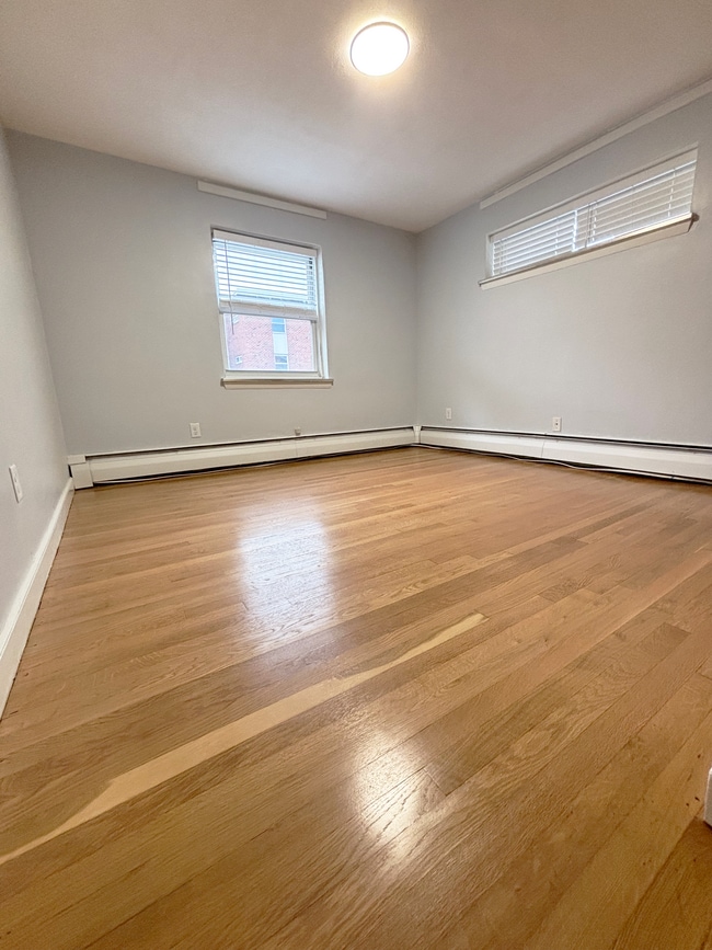 Dormitorio - 7 Commonwealth Ct