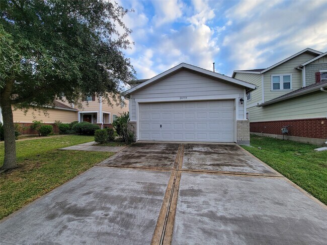 Foto del edificio - 20759 Cypress Crescent Ln