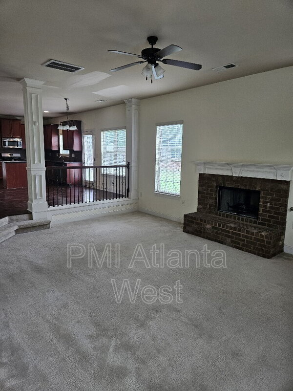 Building Photo - 2826 Austin Commons Dr