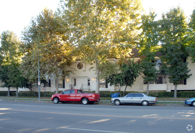 Foto del edificio - Parc Regency