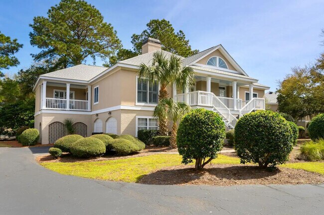 Foto del edificio - 34 Collins Meadow Dr