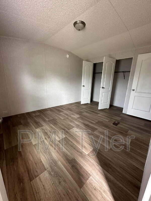 Foto del edificio - 119 Sugar Maple Ln