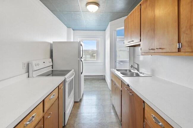 Foto del edificio - 235 N Sibley Ave