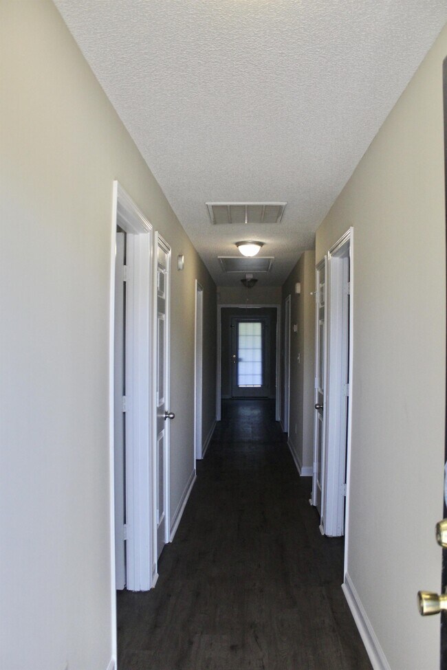 Foto del edificio - 1815 Cobblestone Ct