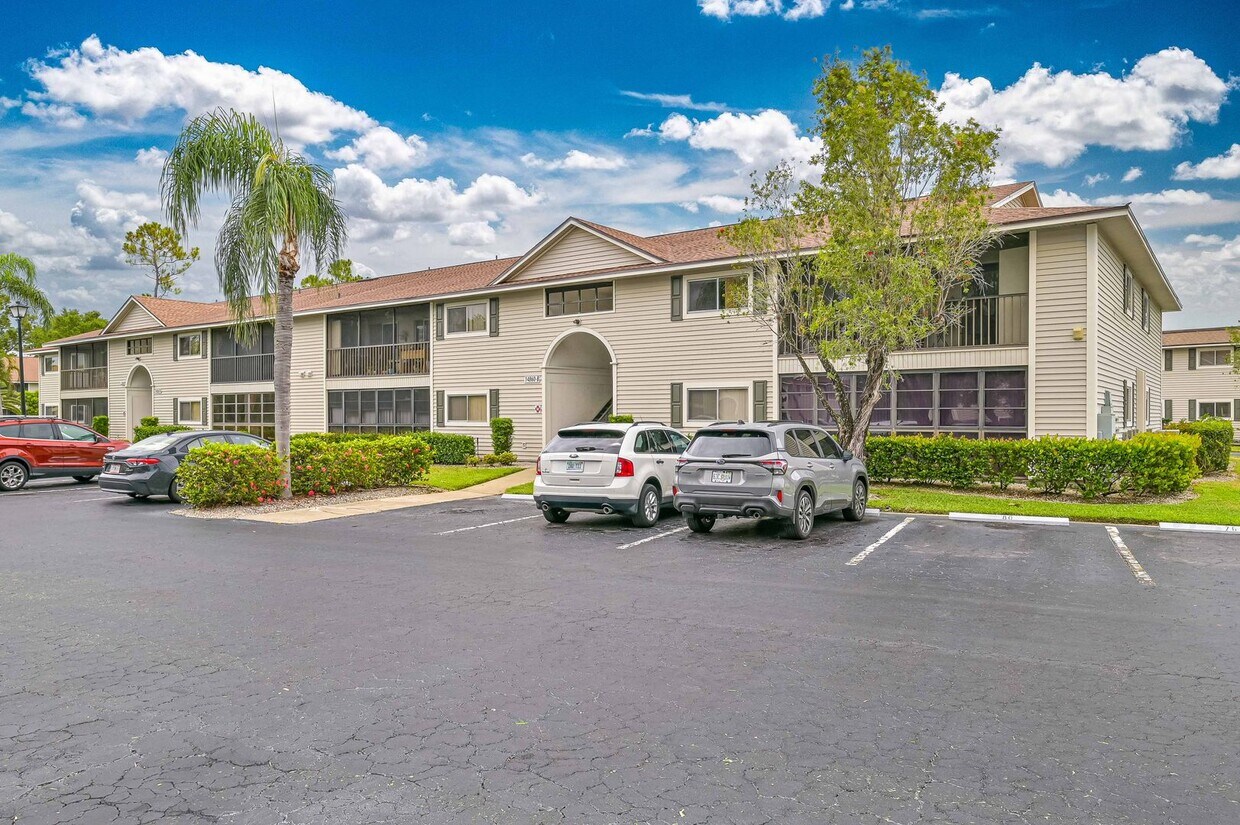 Primary Photo - ~FULLY FURNISHED ~ 2/2 Summerlin Woods