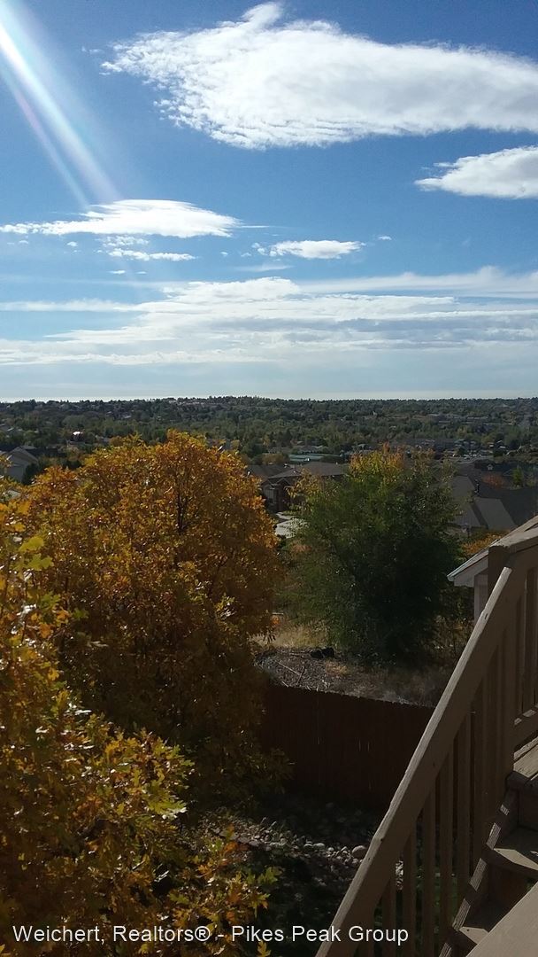Foto del edificio - 4 br, 3 bath House - 4745 Paramount Place
