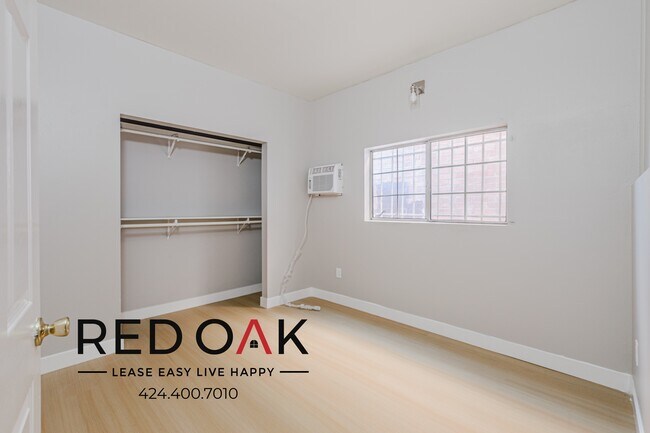 Foto del edificio - 3806 S Broadway