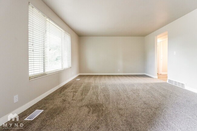 Foto del edificio - 2347 S Ledgewood Dr