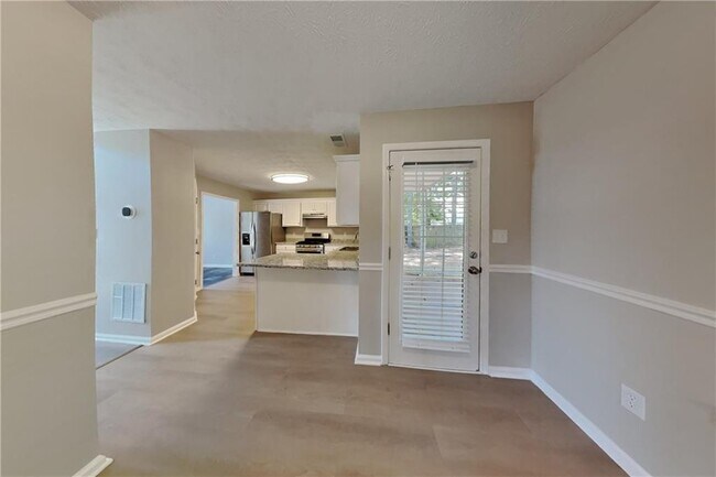 Foto del edificio - 3366 English Oaks Dr NW