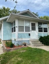 Building Photo - 503 E 5th St