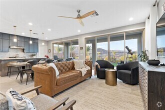 Building Photo - 14 Parco Fiore Ct
