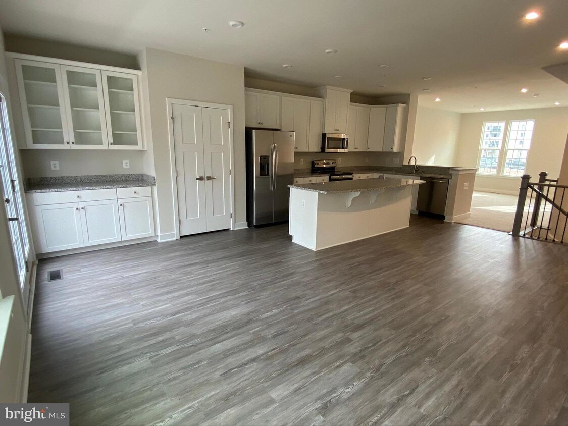 Foto principal - 2416 Avondale Overlook Dr