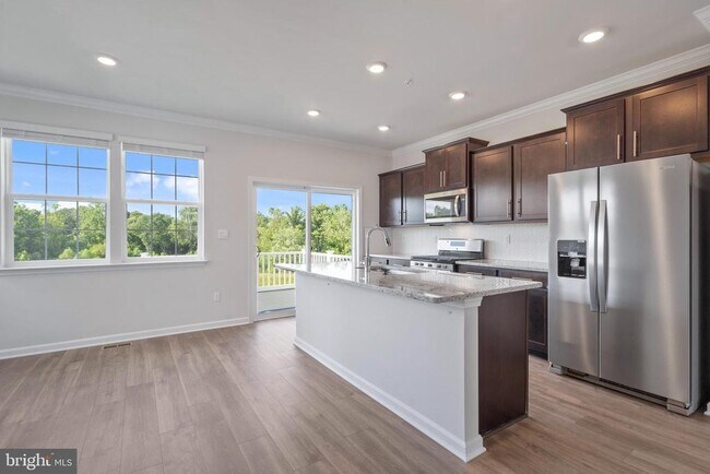 Foto del edificio - 7415 Fern Gully Way
