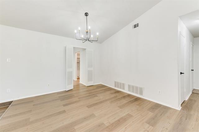 Building Photo - 1656 Glenhill Ln