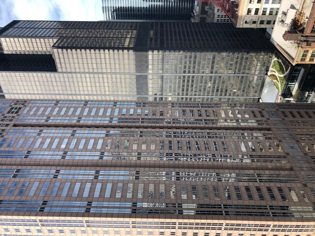 Building Photo - 235 W Van Buren St