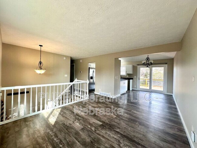 Foto del edificio - 8005 S 152nd St