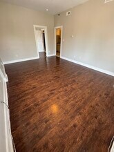 Building Photo - 622 Price St