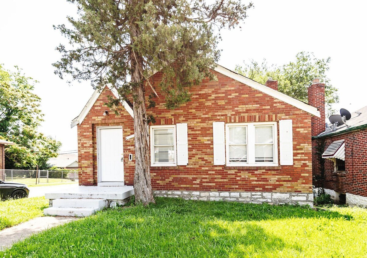 Foto principal - Amazing 3 Bed 1 Bath Home