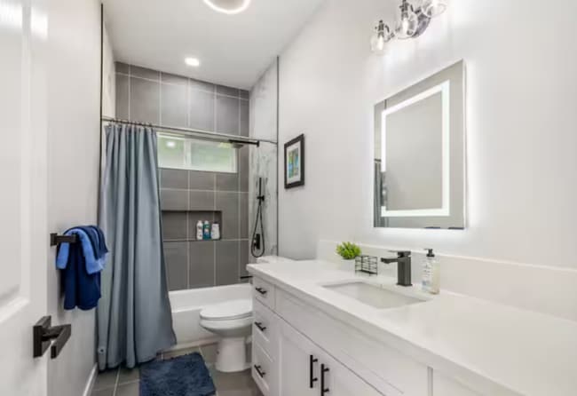 Building Photo - 95-116-148 Waimakua Dr