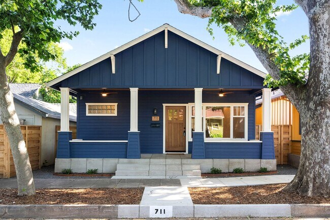 Building Photo - Luxury New Build | Walk to Downtown | Granite, Cherry Wood & High-End Finishes | Whole Home Water...