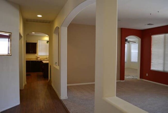 Foto del edificio - 4924 W Magdalena Ln