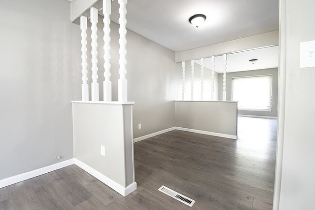 Foto del edificio - Gorgeous Updated 3+BD Ranch in Bedford!!