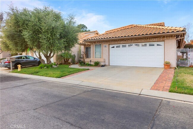 Foto del edificio - 901 Oakland Hills Dr