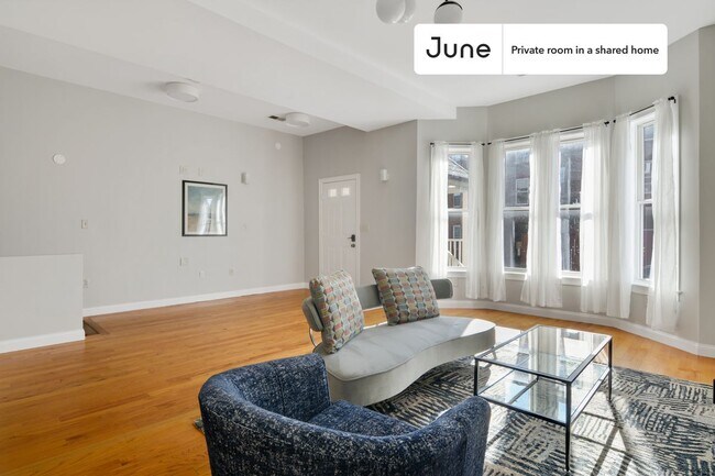 Foto del edificio - Room in Shared 5 bed/2.5 bath home