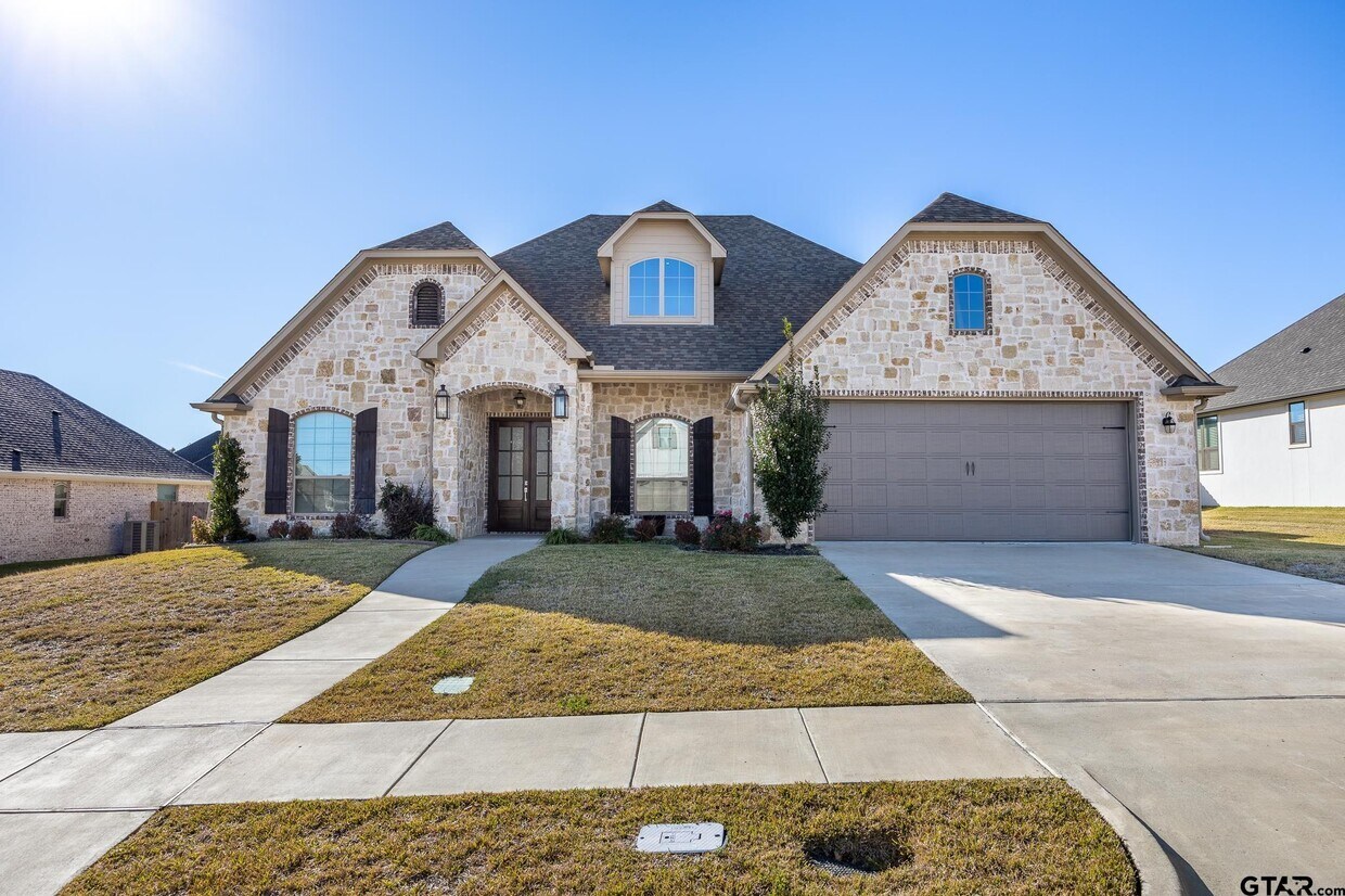 2960 Barton Creek Cir, Tyler, TX 75703 House Rental in Tyler, TX