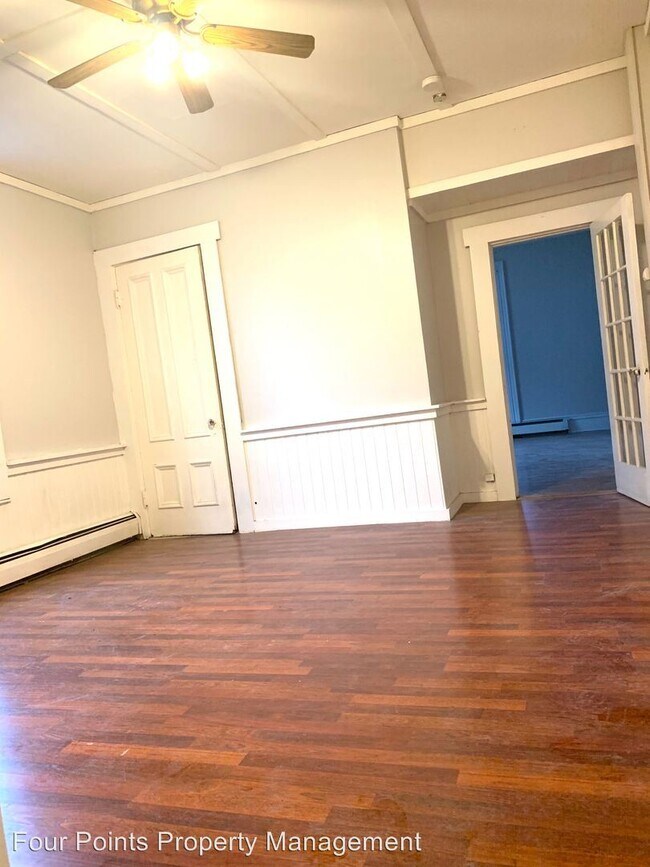 Foto del edificio - 7 Maple Ave