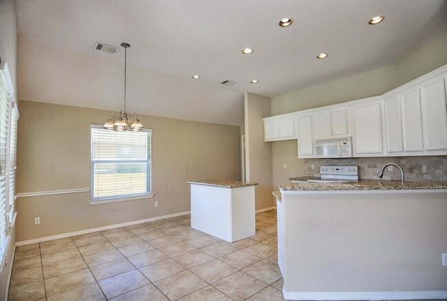 Building Photo - 105 Cove Pl Ct