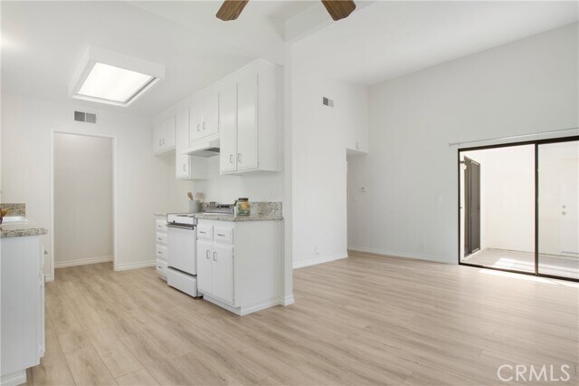 Foto del edificio - 430 Shady Ct