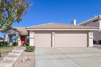 Building Photo - 725 Arrowhead Trail