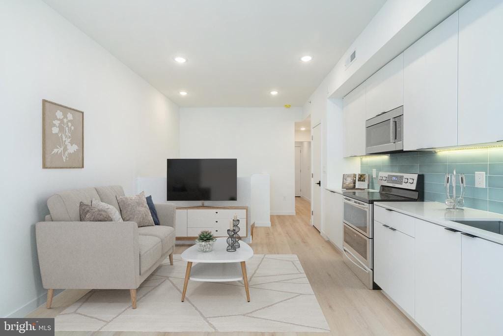 Foto principal - 2721 N Howard St