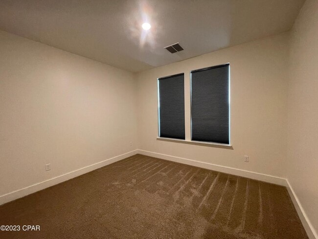 Building Photo - 451 Foxtail Wy