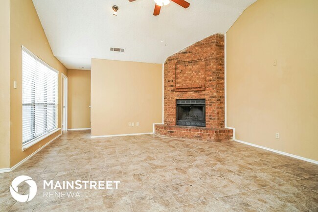 Foto del edificio - 101 Caprock Dr