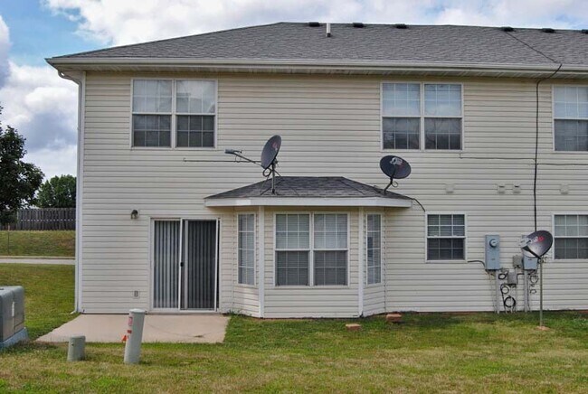 Foto del edificio - Available July 18th