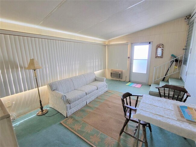 Foto del edificio - 3909 115th St Ct W