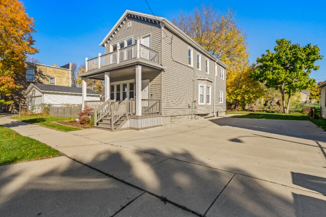 Foto del edificio - 2138 N Hubbard St