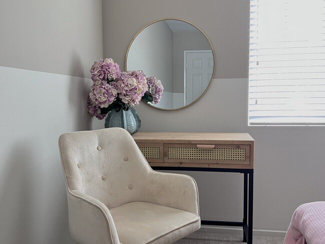 Building Photo - 7766 Isaac St