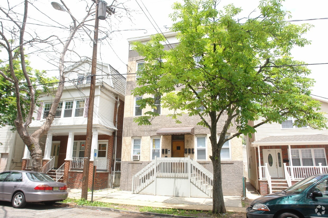 188 Broad St, Perth Amboy, NJ 08861 Apartments in Perth Amboy, NJ