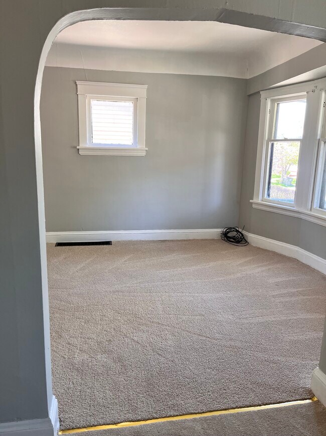 Sala de estar - 4502 McGregor Ave