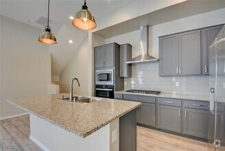 Building Photo - 646 Spotted Falcon St