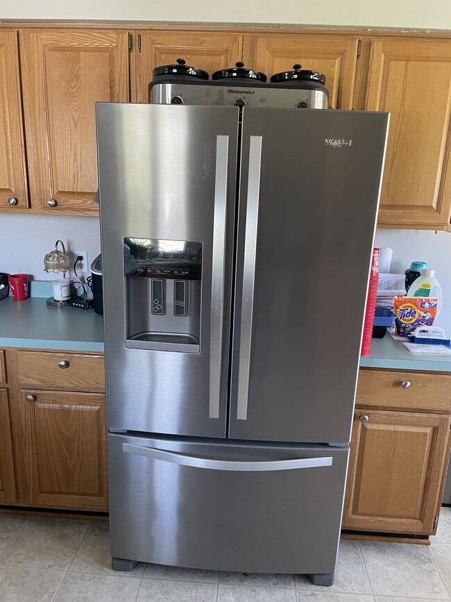 Building Photo - 1015 Nantucket Dr