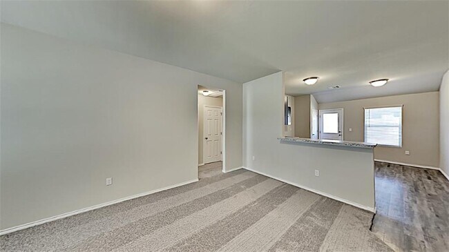 Building Photo - 1924 Twisted Oak Ct