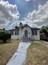 Building Photo - 1178 W 10th St