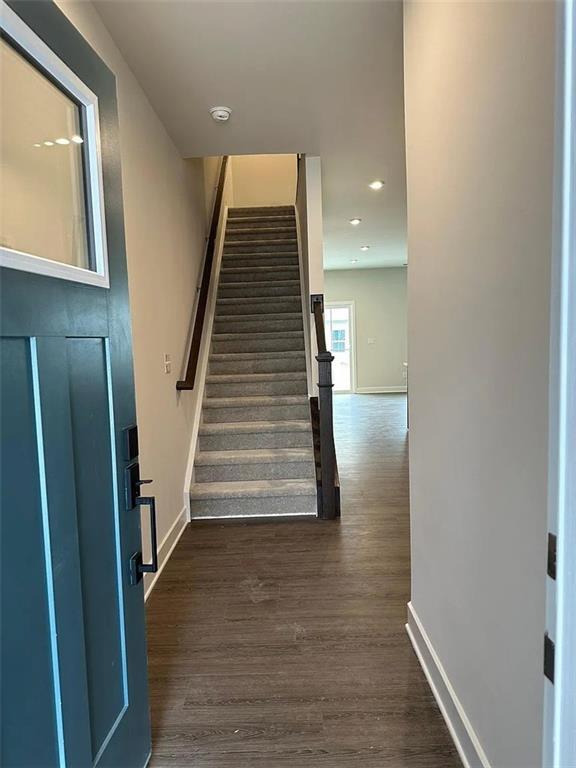 Foto del edificio - 247 Salt Lk Ln