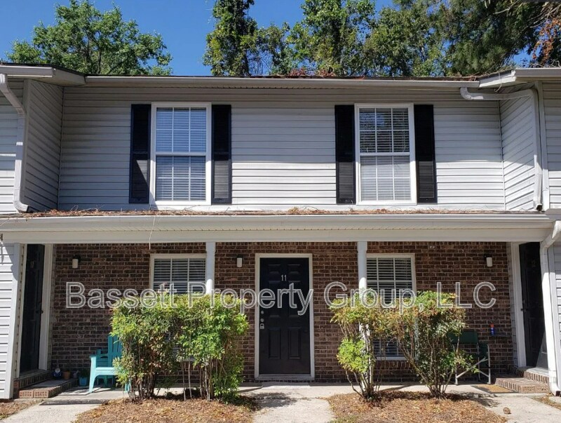 Foto principal - 2494 Etiwan Ave