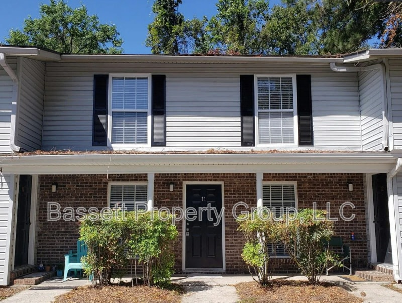 Primary Photo - 2494 Etiwan Ave